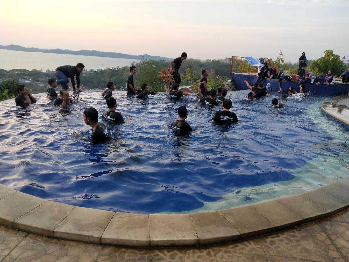Bukit Kenari Hotel & Restaurant Pare-Pare Экстерьер фото