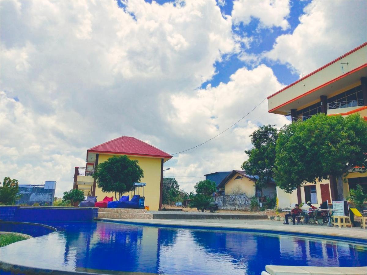 Bukit Kenari Hotel & Restaurant Pare-Pare Экстерьер фото