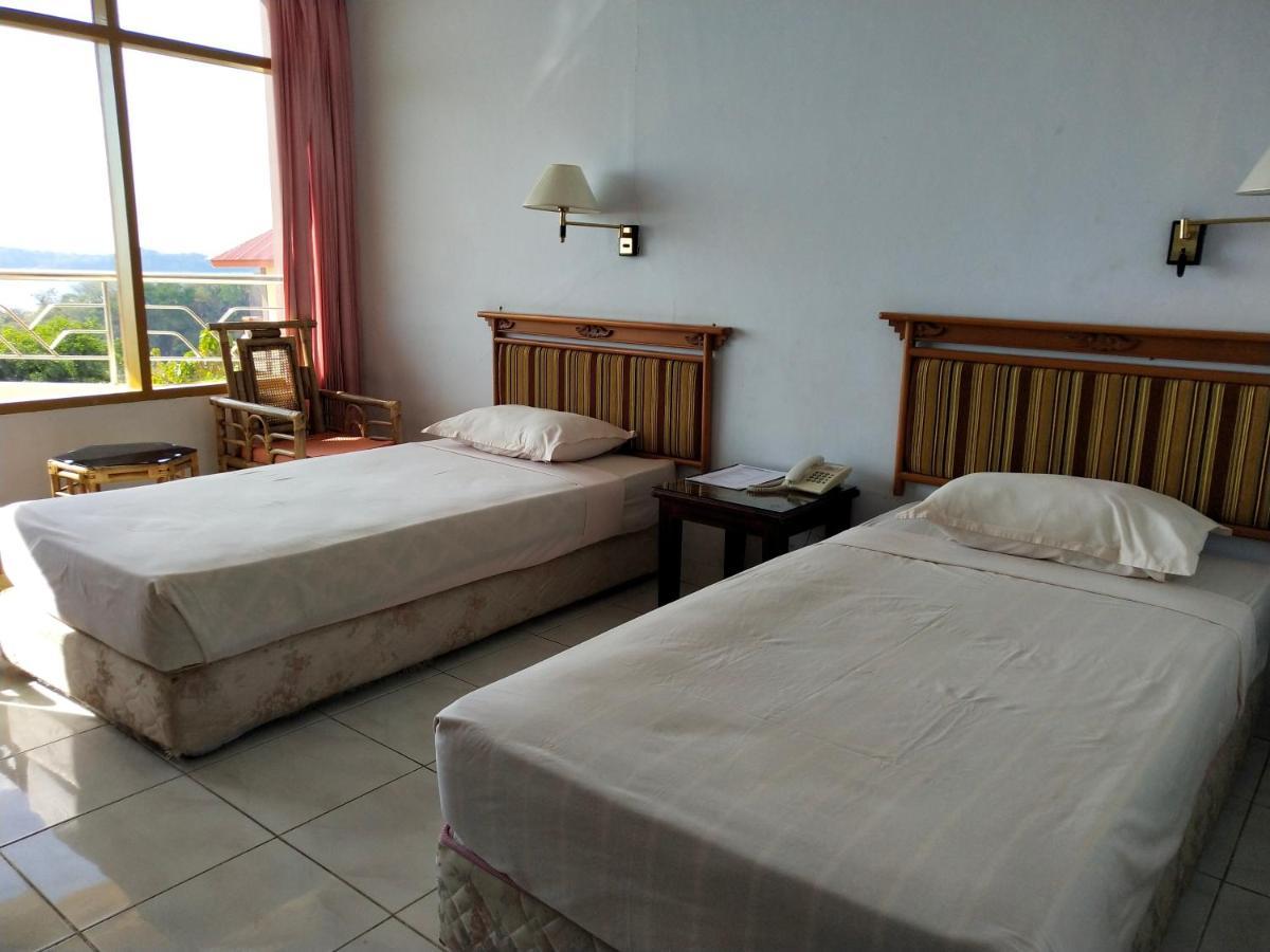 Bukit Kenari Hotel & Restaurant Pare-Pare Экстерьер фото