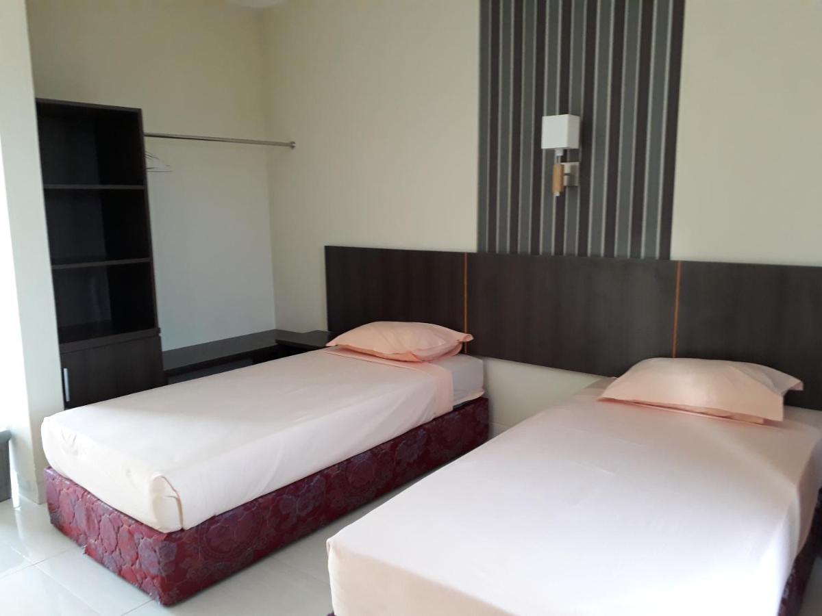 Bukit Kenari Hotel & Restaurant Pare-Pare Экстерьер фото